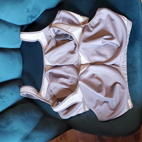 Set of 2 Galmorise Sports Bras - Picture 1 of 7